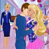 Barbie And Ken Kiss